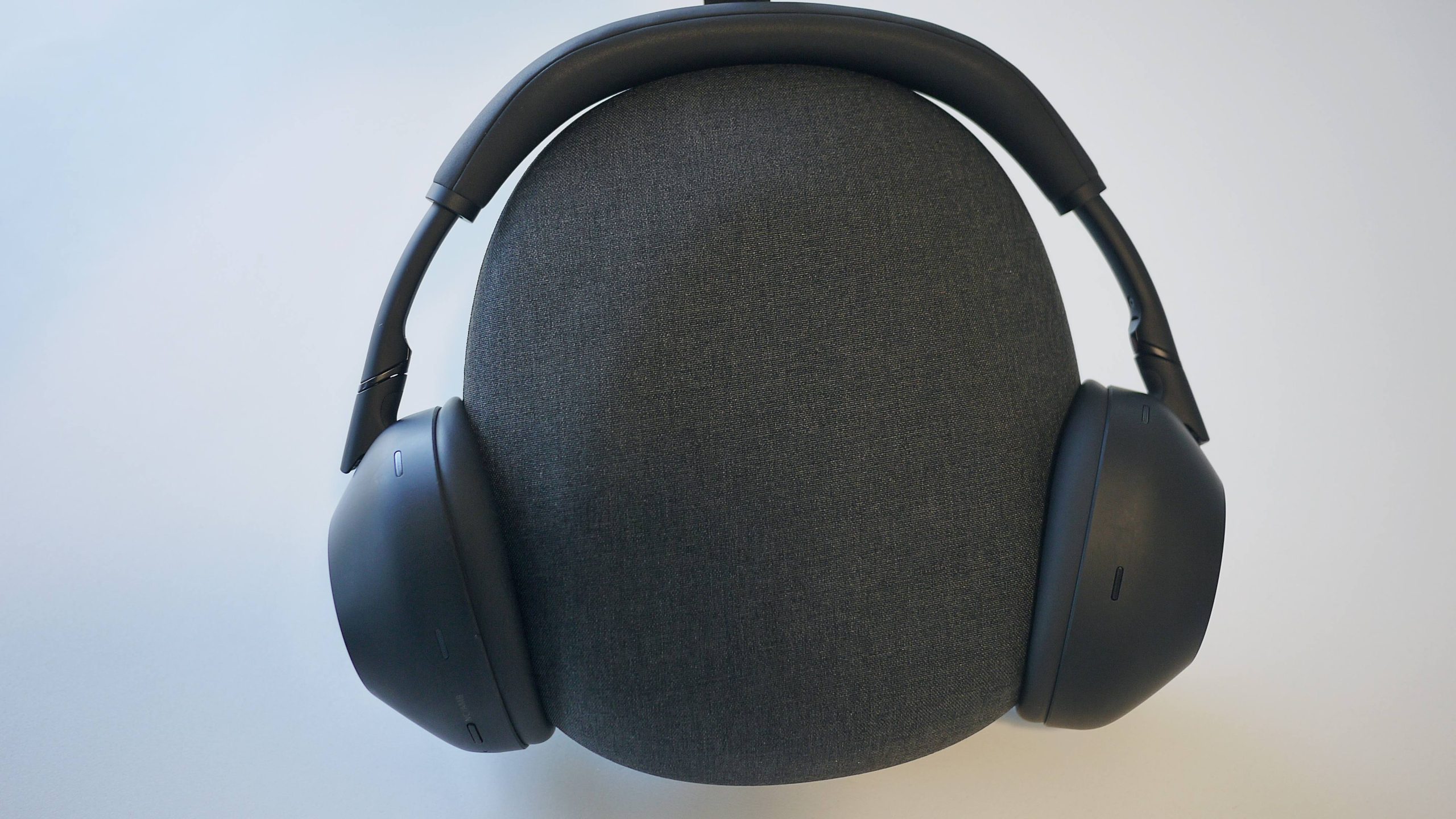 Sony WH-1000XM6