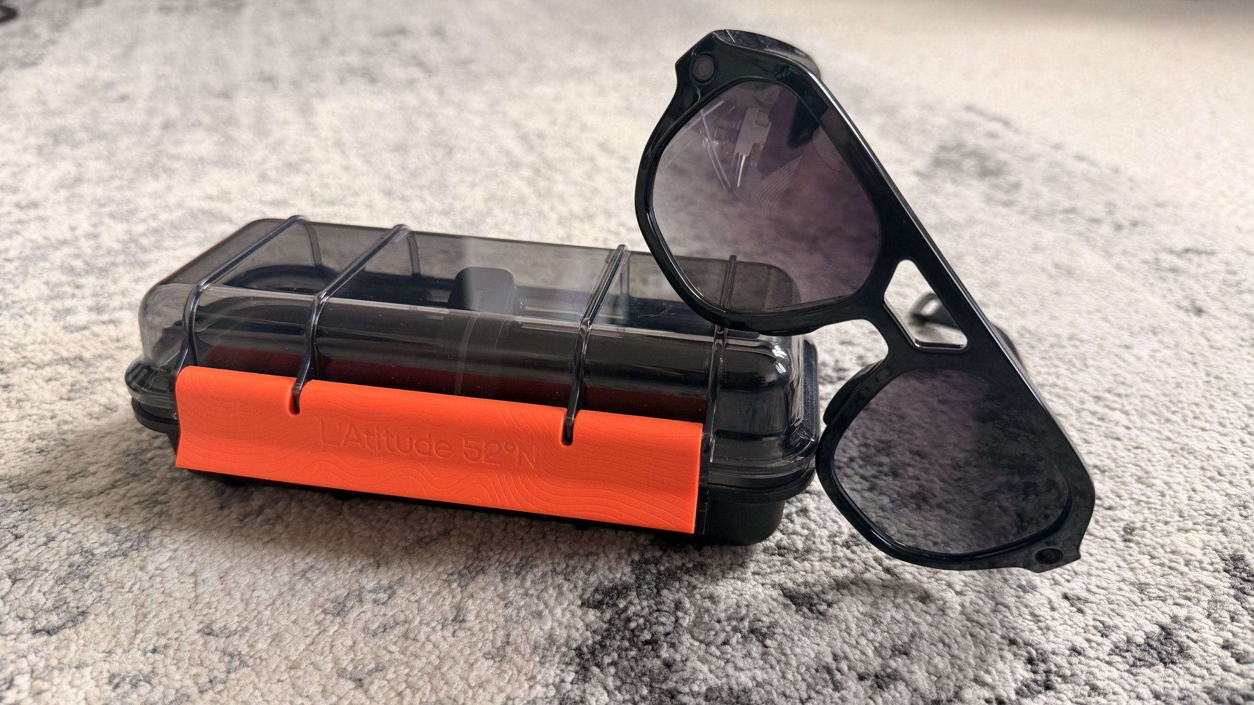 L'Atitude smart glasses