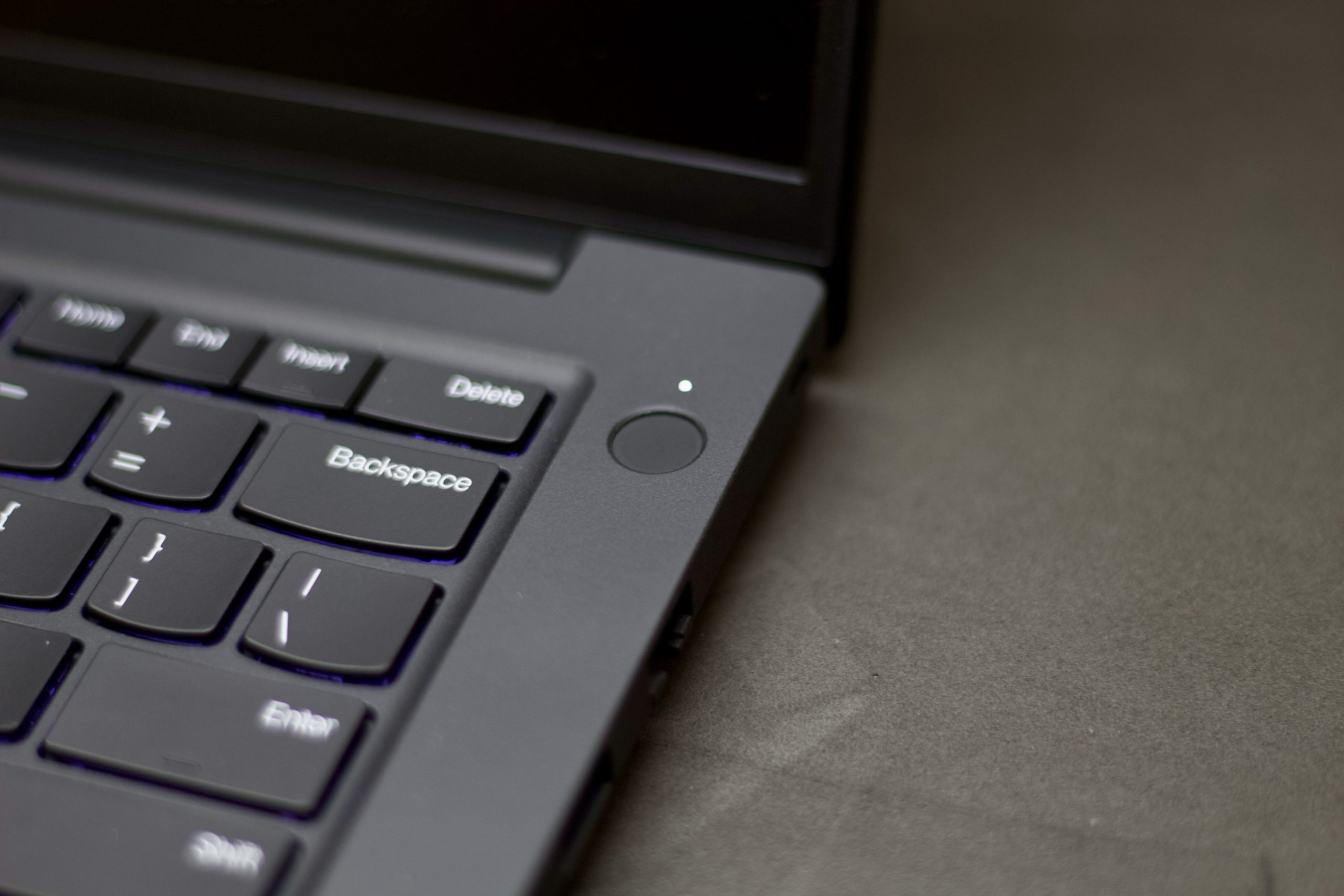 Lenovo ThinkPad P14s Gen 6