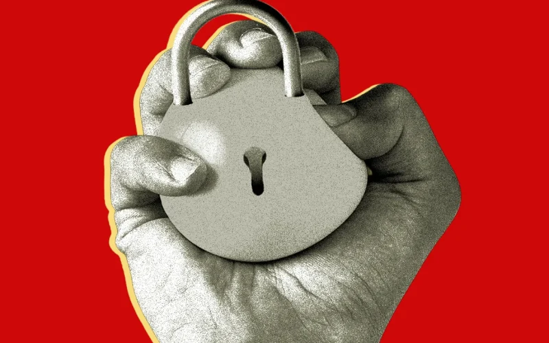 Kernel panic encription being squeezed to death security